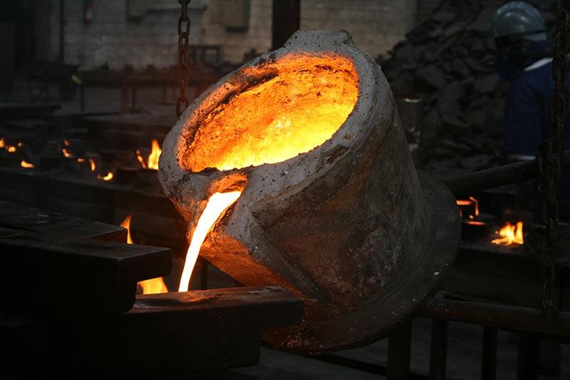 Como garantir a qualidade na fabricação de peças em ferro fundido?